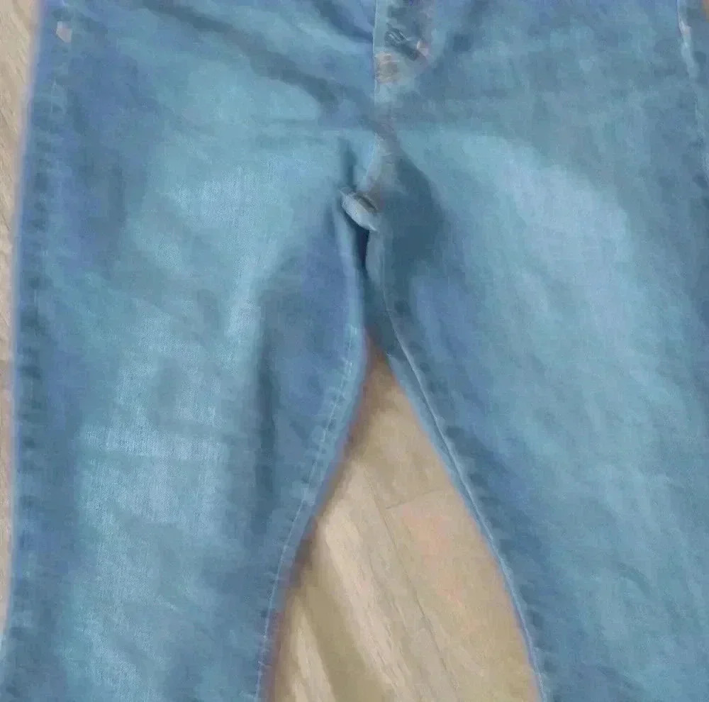 Gap  jeans - Picture 2 of 3